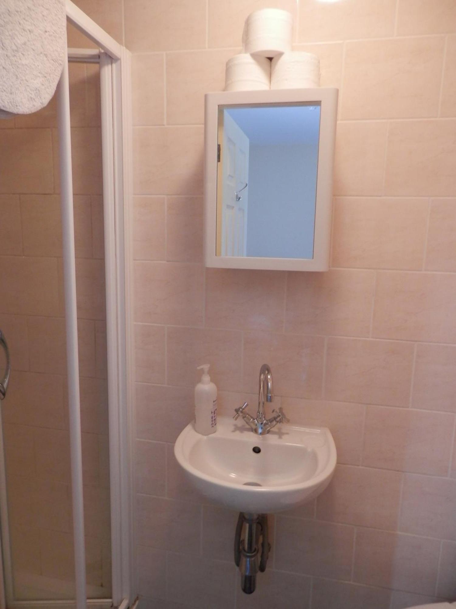Shamrock Guest House Gravesend Room photo